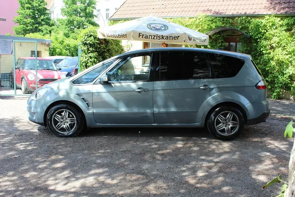 Gebraucht Ford S-MAX Titanium 140 PS (102 kW) 2009 Thunder metallic Van / Kleinbus