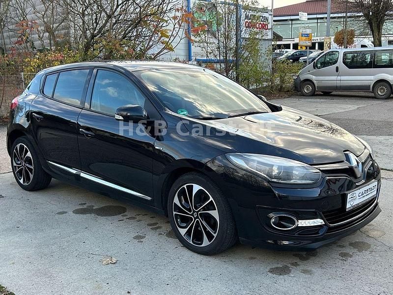 Gebraucht Renault Mégane Bose Edition 131 PS (96 kW) 2015 Schwarz Limousine