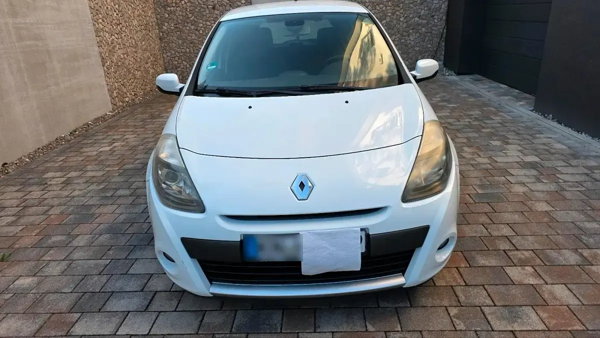 Gebraucht Renault Clio III 75 PS (55 kW) 2009 Weiß Kleinwagen