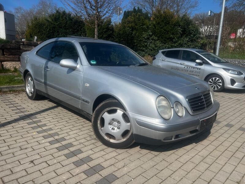 Grau Gebraucht 1999 Mercedes CLK200 Avantgarde Coupé | 2.390 € (Superpreis) - Bild 1/4