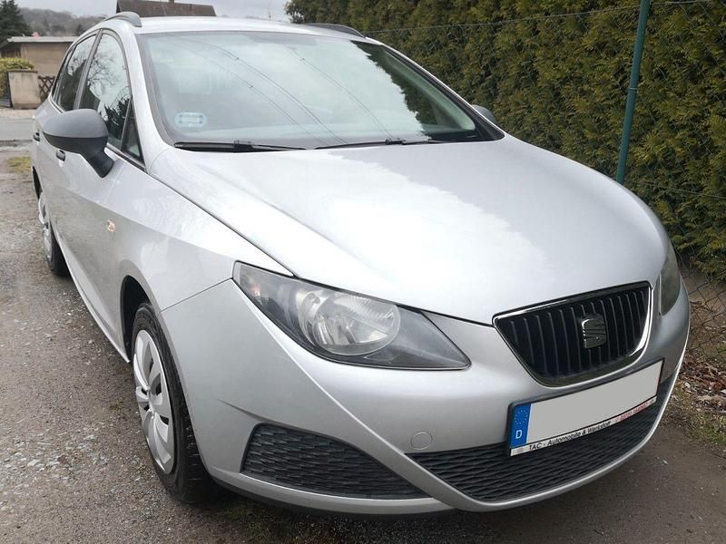 Gebraucht Seat Ibiza ST Reference 69 PS (50 kW) 2011 Silber Kombi