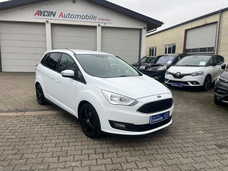 Frostweiß Gebraucht 2017 Ford Grand C-Max Cool & Connect Van / Kleinbus | 7.990 € (Superpreis) - Bild 1/4