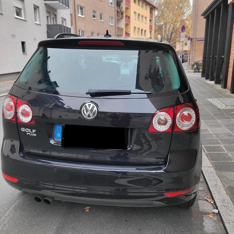 Gebraucht VW Golf 122 PS (89 kW) 2014 Schwarz Limousine