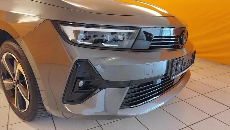 Gebraucht Opel Astra 131 PS (96 kW) 2024 Vulkan grau (metallic) Kombi