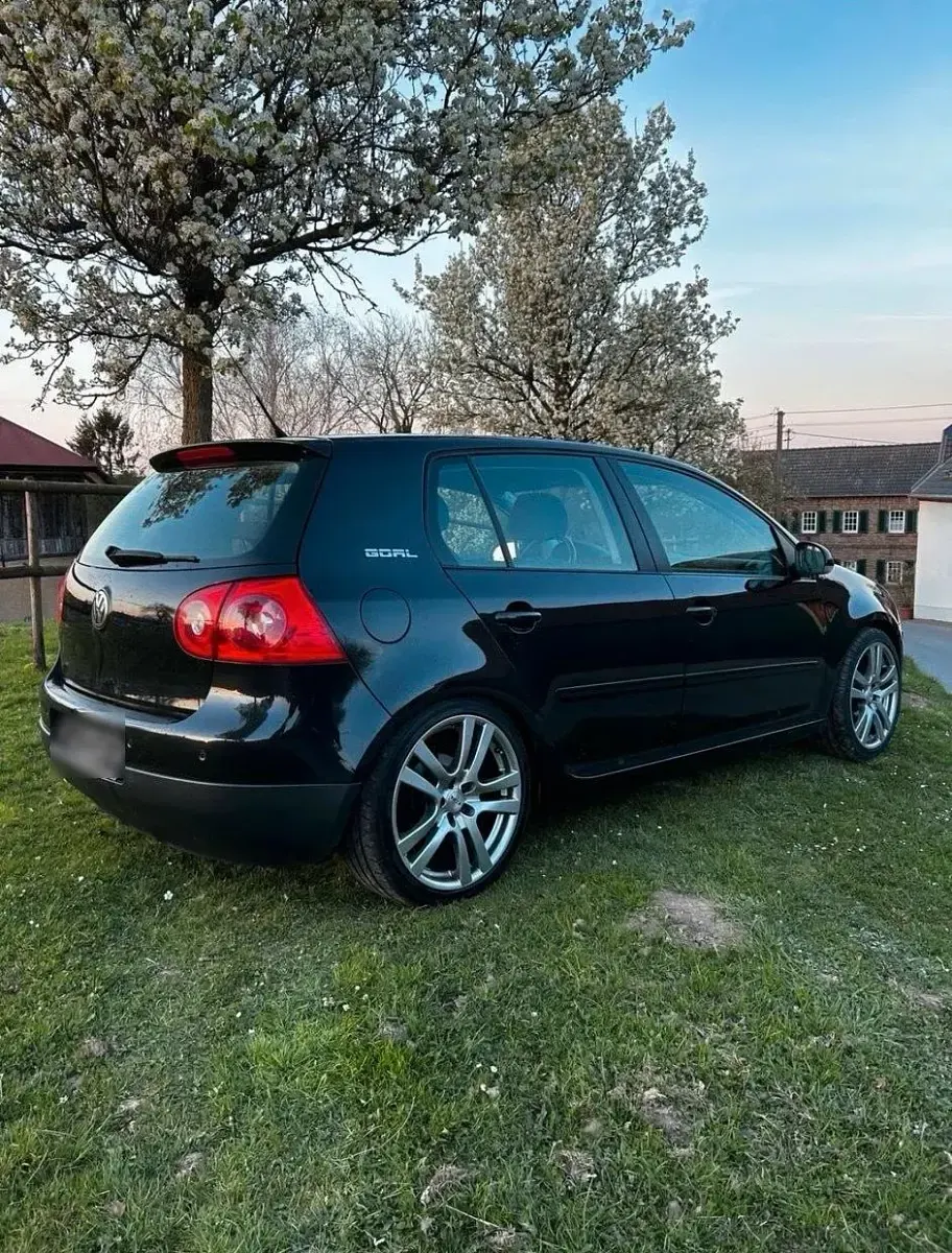Gebraucht VW Golf V Goal 102 PS (75 kW) 2007 Schwarz Kleinwagen