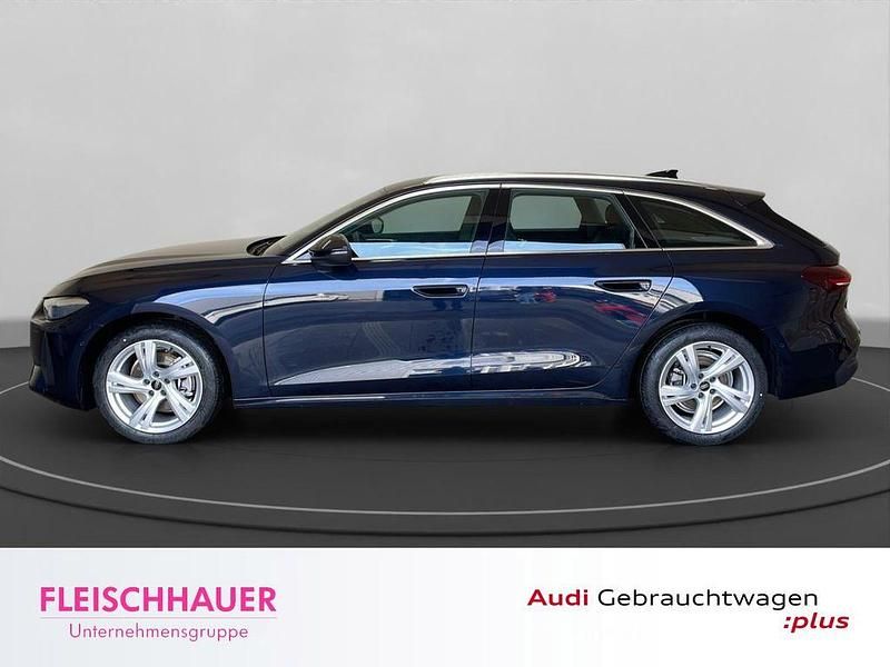Gebraucht Audi A5 Basis 204 PS (150 kW) 2025 Blau Coupé