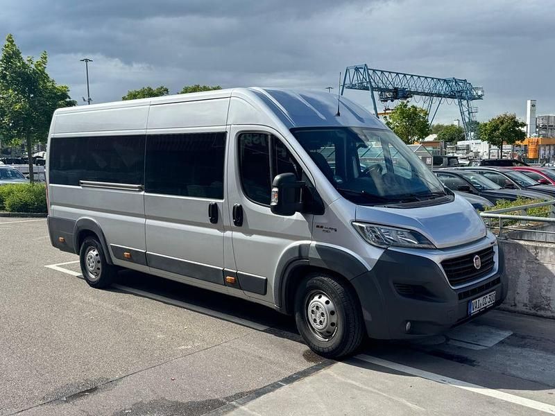 Silber Gebraucht 2017 Fiat Ducato Van | 18.500 € (Etwas zu teuer) - Bild 1/4