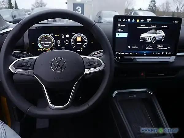 Neu VW T-Roc 116 PS (85 kW) 2025 Canary yellow uni SUV