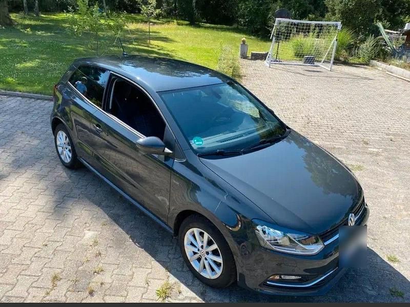 Gebraucht VW Polo LOUNGE 60 PS (44 kW) 2016 Grau Limousine
