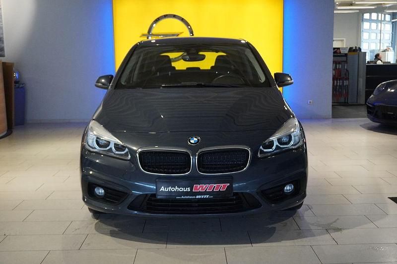 Gebraucht BMW 218 Advantage 136 PS (100 kW) 2018 Grau Van / Kleinbus