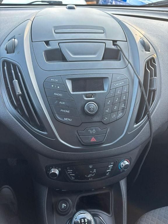 Gebraucht Ford Tourneo Courier Titanium 101 PS (74 kW) 2015 Weiß Van / Kleinbus