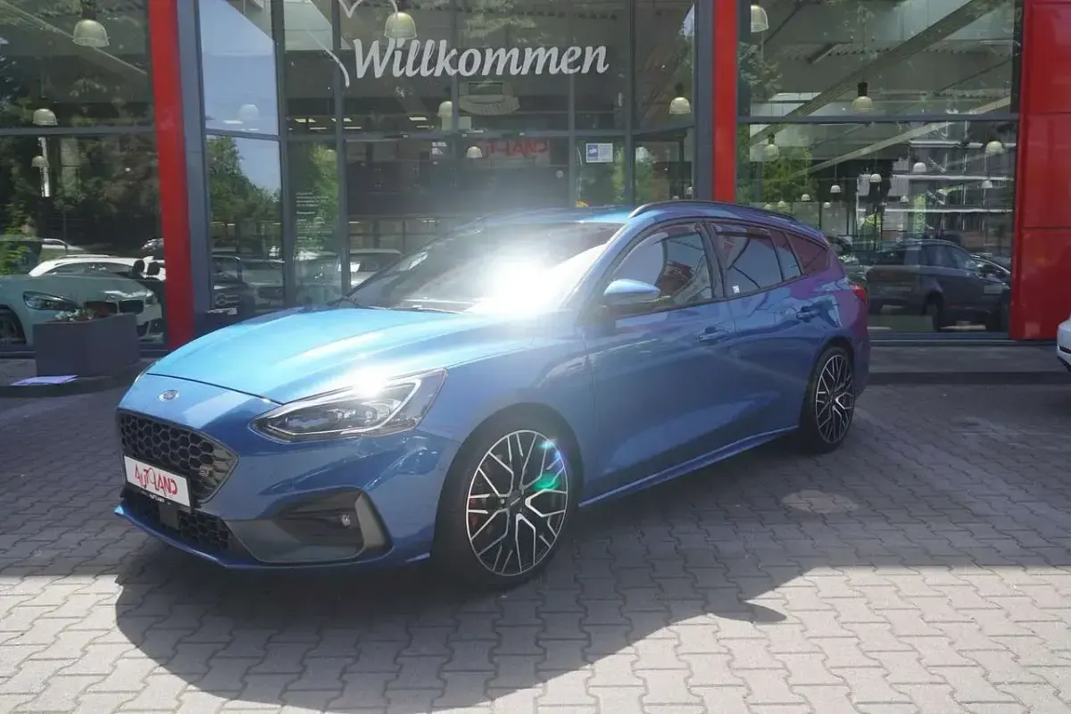 Gebraucht Ford Focus ST 280 PS (205 kW) 2019 Blau Kombi