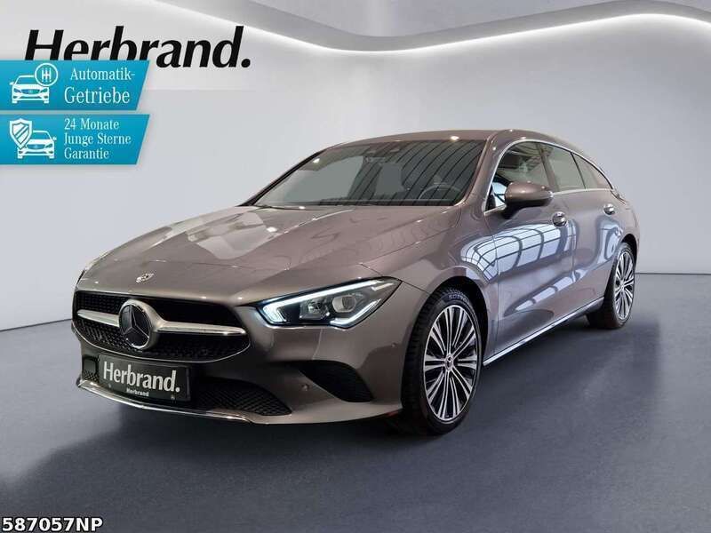 Metalliclack mountaingrau Gebraucht 2022 Mercedes CLA180 Progressive Limousine | 26.440 € (Fairer Preis) - Bild 1/4