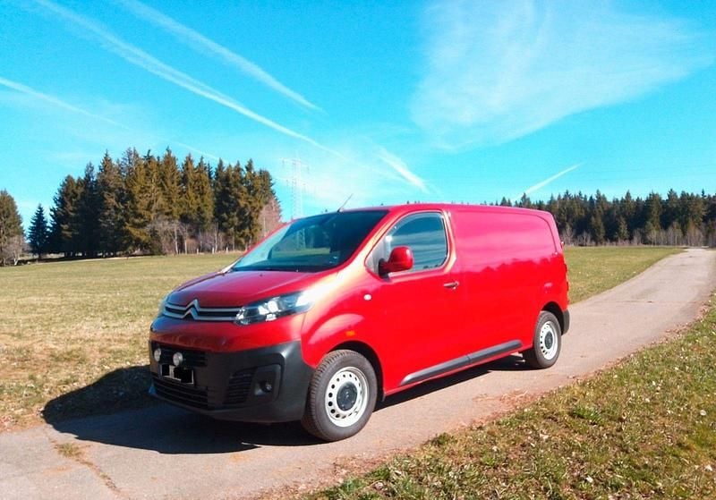 Second-hand Citroën Jumpy 122 CP (89 kW) 2018 Portocaliu Monovolum