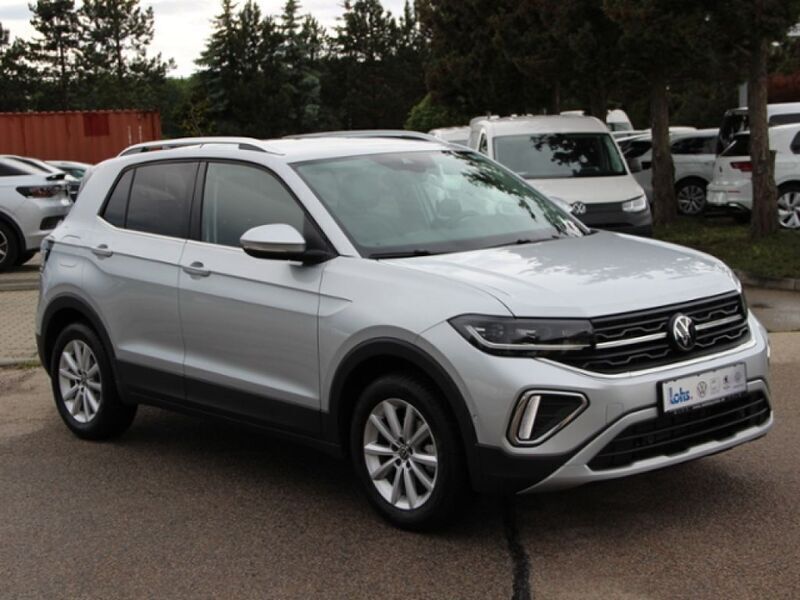 Gebraucht VW T-Cross Style 116 PS (85 kW) 2024 Reflexsilber metallic (metallic) SUV