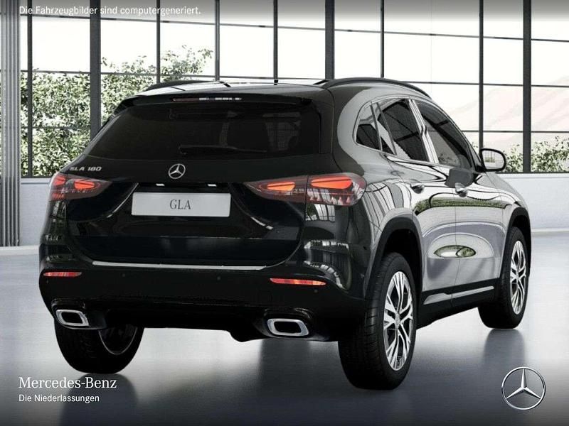 Gebraucht Mercedes GLA180 Progressive 136 PS (100 kW) 2025 Schwarz SUV