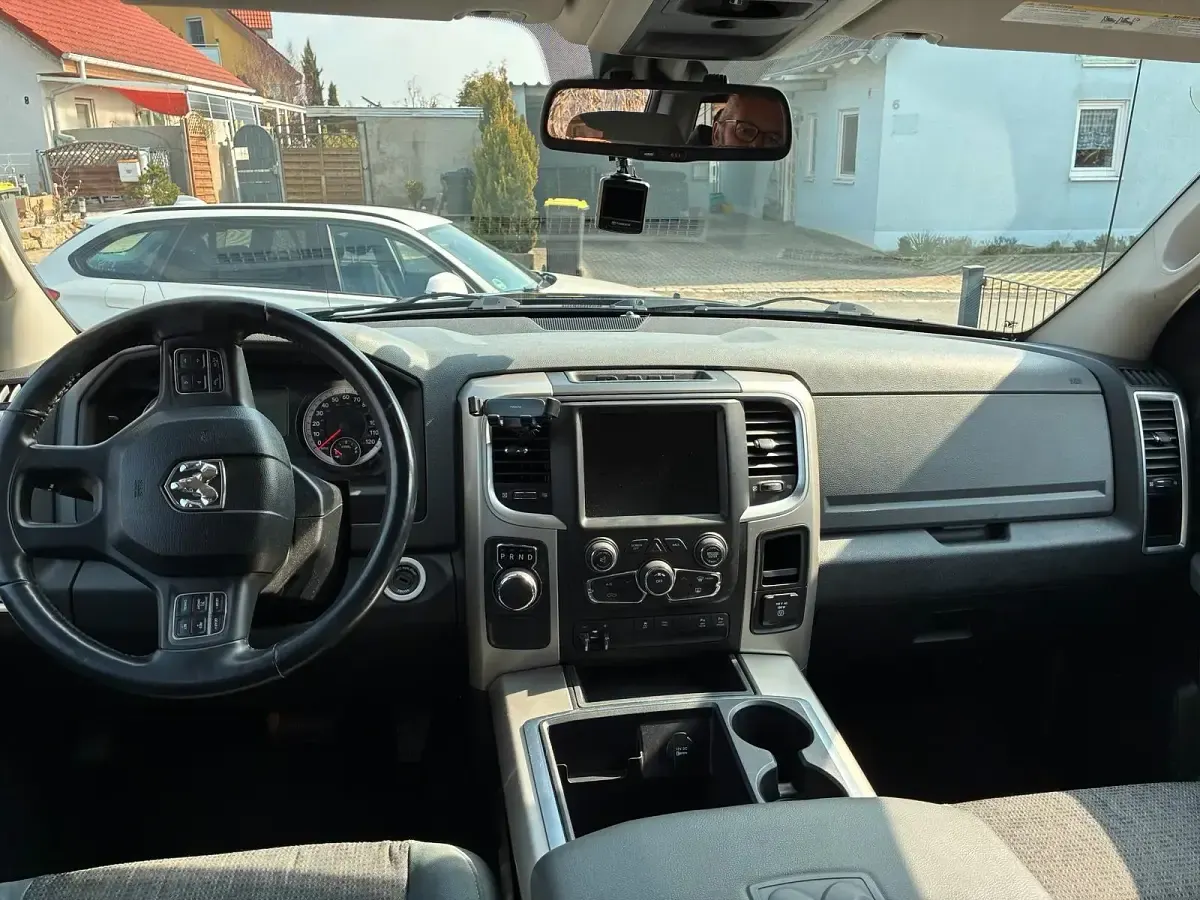 Usata Dodge Ram 243 CV (178 kW) 2014 Nero Pick-up