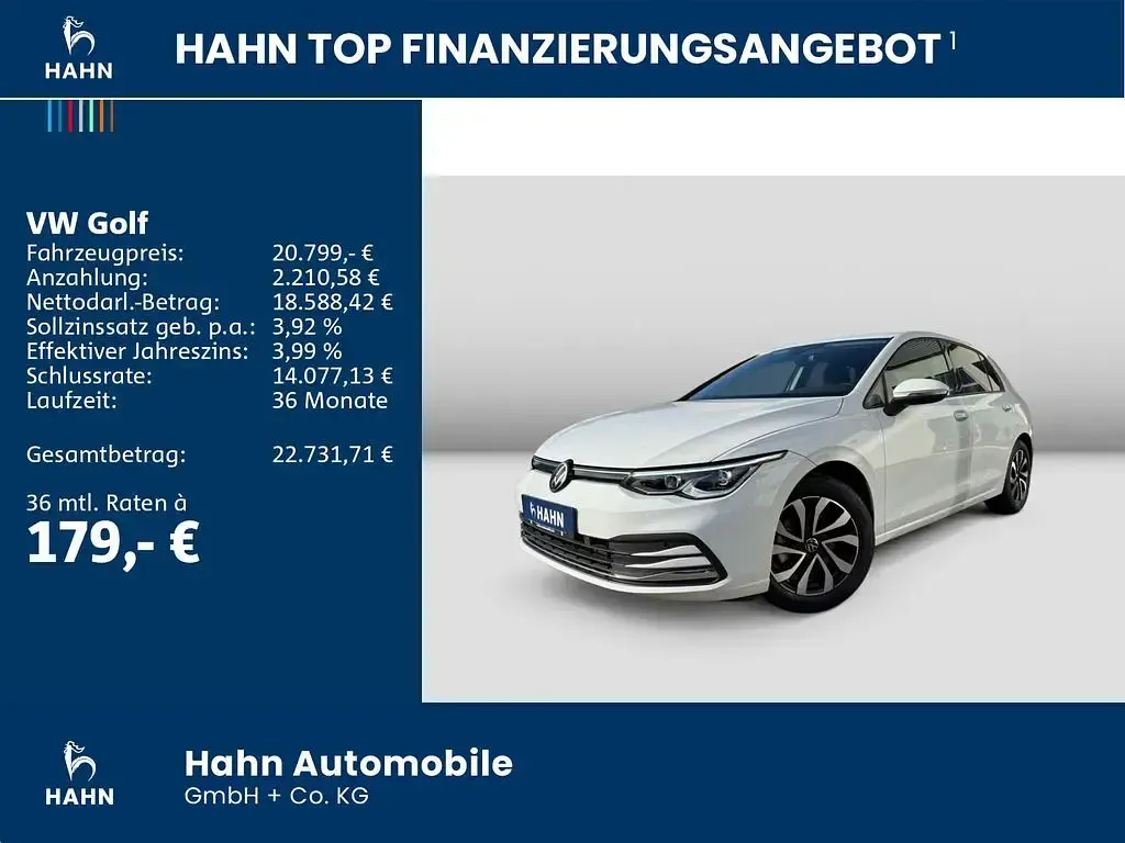 Używany VW Golf VIII Active 150 KM (110 kW) 2023 Biały Sedan/Limuzyna