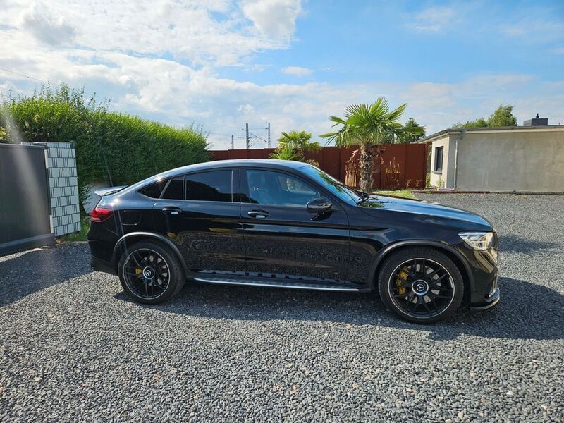 Schwarz Gebraucht 2021 Mercedes GLC63 AMG AMG Coupé | 60.999 € (Superpreis) - Bild 1/4