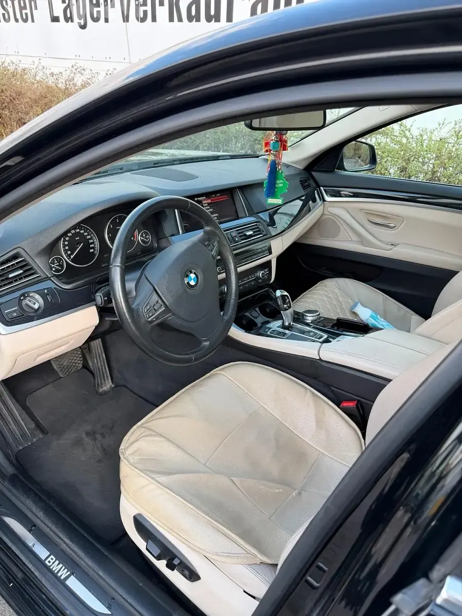 Gebraucht BMW 520 190 PS (139 kW) 2016 Beige Limousine