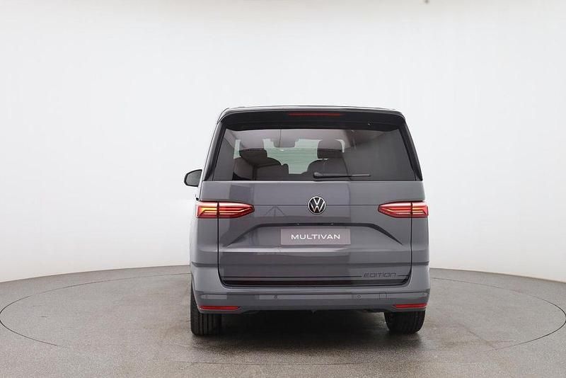 Neu VW Multivan Edition 150 PS (110 kW) 2026 Grau Van