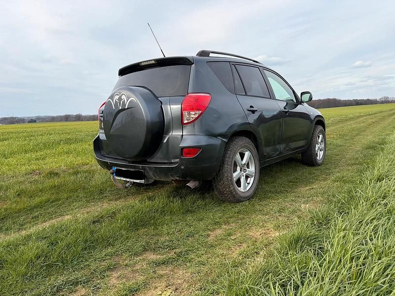 Gebraucht Toyota RAV4 152 PS (111 kW) 2006 Grün SUV