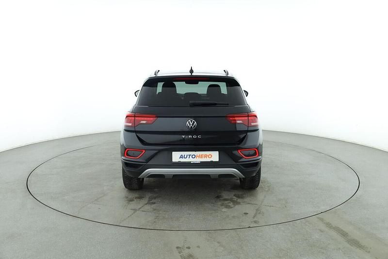 Gebraucht VW T-Roc Life 110 PS (80 kW) 2023 Schwarz SUV