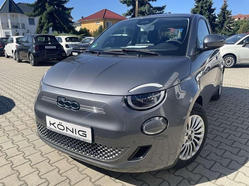 Grau Gebraucht 2023 Fiat 500e Kleinwagen | 23.999 € (Fairer Preis) - Bild 1/4