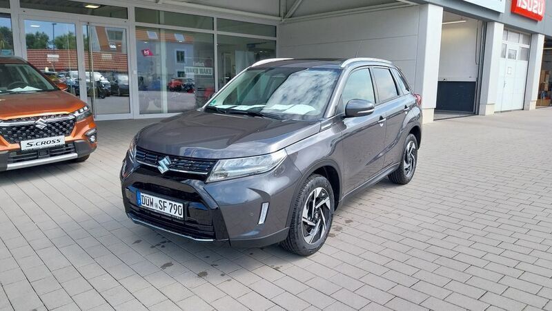Grau Neu 2024 Suzuki Vitara Comfort+ SUV | 27.500 € (Fairer Preis) - Bild 1/4