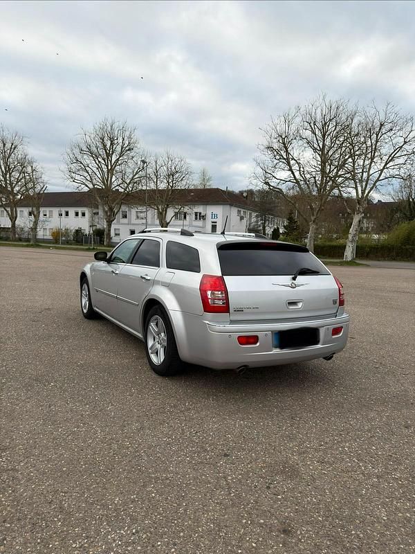 Gebraucht Chrysler 300C 217 PS (159 kW) 2008 Silber Kombi