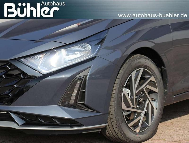 Neu Hyundai i20 Trend 90 PS (66 kW) 2025 Aurora grey mineraleffekt Kleinwagen