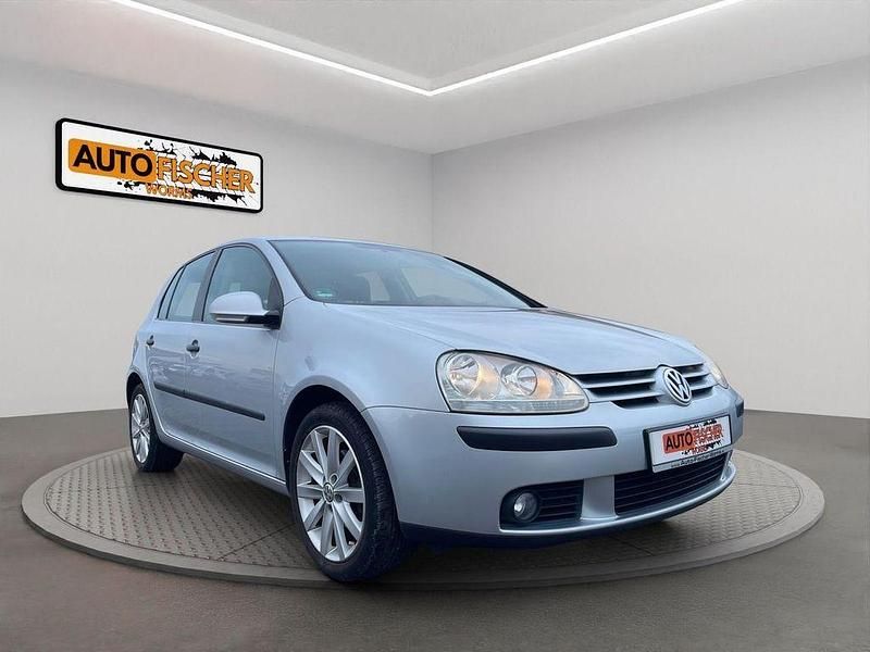 Silber Gebraucht 2005 VW Golf IV Trendline Limousine | 3.950 € (Etwas zu teuer) - Bild 1/4