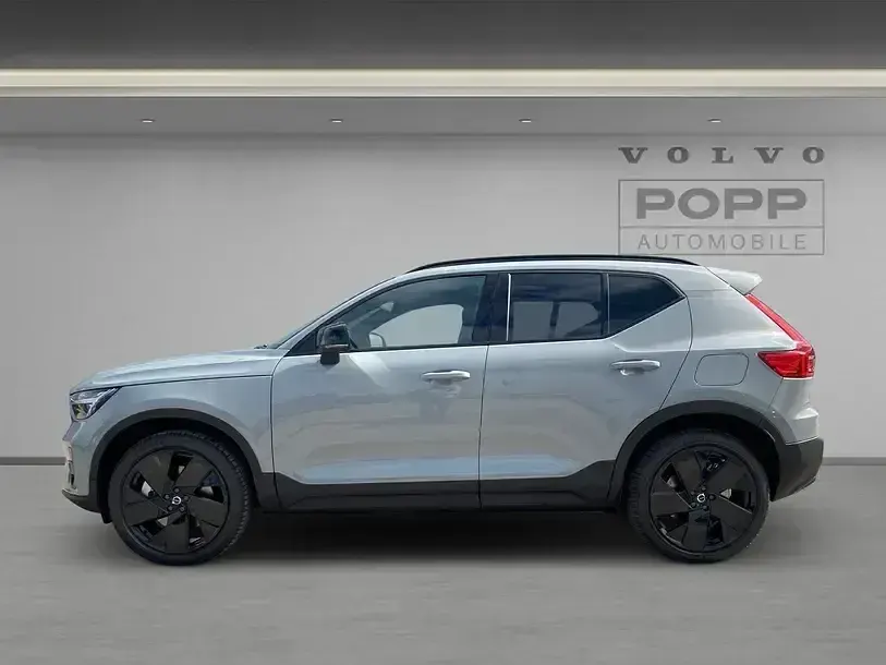 Second-hand Volvo EX40 Plus 185 kW (252 CP) 2025 Gri SUV