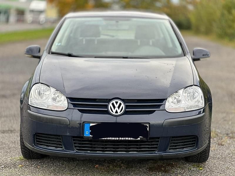 Blau Gebraucht 2006 VW Golf V Trendline Kleinwagen | 1.200 € (Superpreis) - Bild 1/4