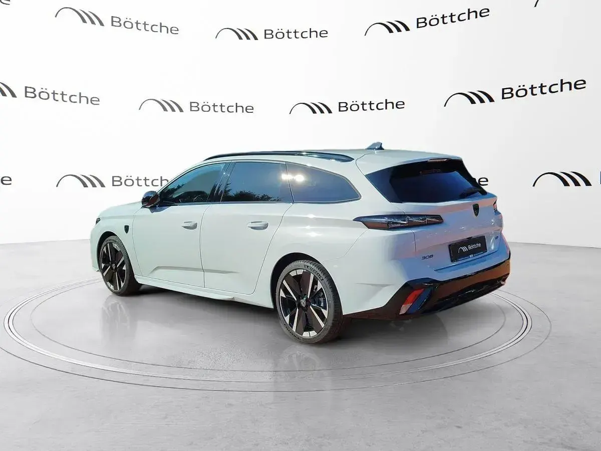 Neu Peugeot 308 GT 131 PS (96 kW) 2026 Lackierung okenitweiss/typ aussenverkleidung metalliclackierung Kombi