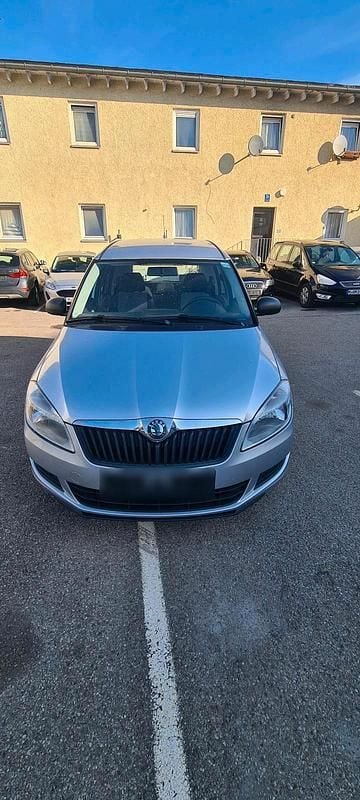 Gebraucht Skoda Roomster 70 PS (51 kW) 2010 Grau Van / Kleinbus
