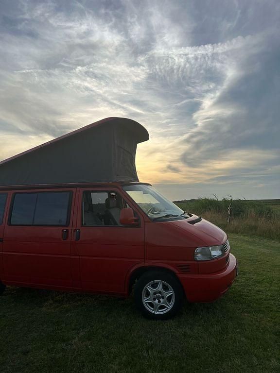 Rot Gebraucht 2000 VW T4 Van | 22.999 € - Bild 1/4