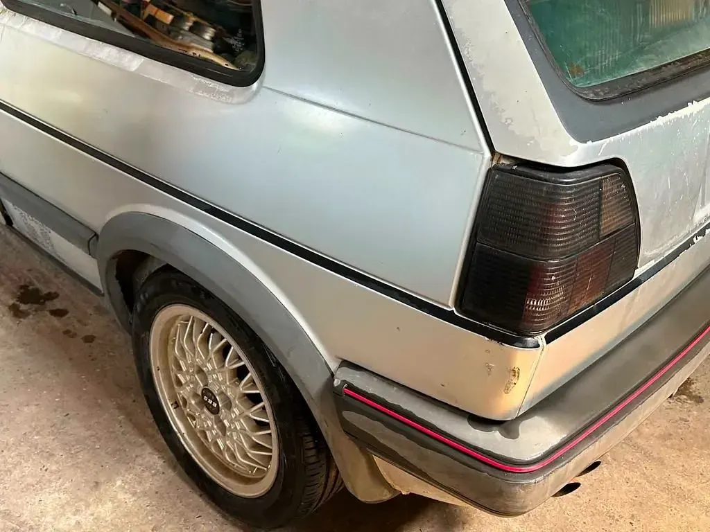 Gebraucht VW Golf II GTI 140 PS (102 kW) 1988 Silber Kleinwagen