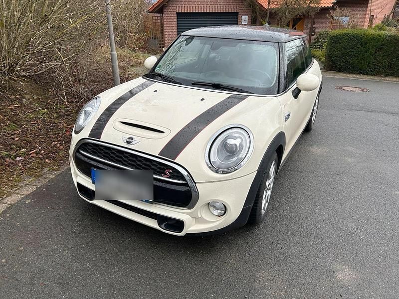Weiß Gebraucht 2017 Mini Cooper S Kleinwagen | 13.250 € (Guter Preis) - Bild 1/4