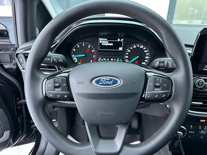 Gebraucht Ford Fiesta 86 PS (63 kW) 2018 Schwarz Limousine