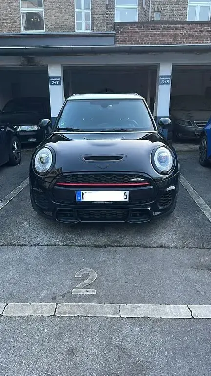 Gebraucht Mini John Cooper Works 231 PS (169 kW) 2017 Schwarz Kleinwagen