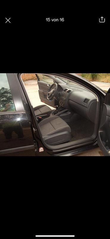 Gebraucht VW Golf IV 70 PS (51 kW) 2004 Schwarz Kleinwagen