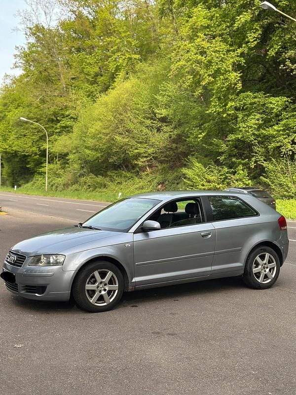 Second-hand Audi A3 102 CP (75 kW) 2005 Hatchback