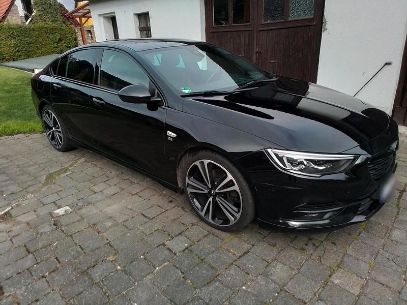 Gebraucht Opel Insignia OPC 170 PS (125 kW) 2020 Schwarz Limousine