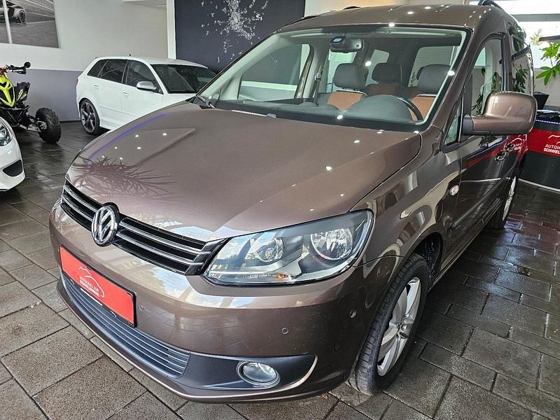 Braun Gebraucht 2014 VW Caddy Van / Kleinbus | 13.900 € (Teuer) - Bild 1/4