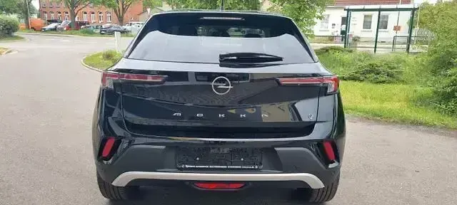 Usata Opel Mokka-e 100 kW (136 CV) 2022 Nero SUV