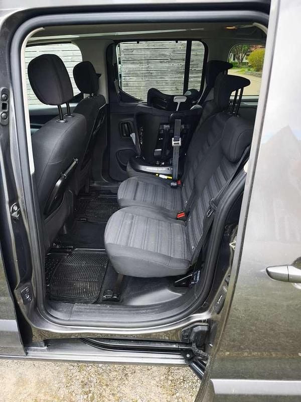 Gebraucht Opel Combo Life Edition 131 PS (96 kW) 2019 Grau Kombi