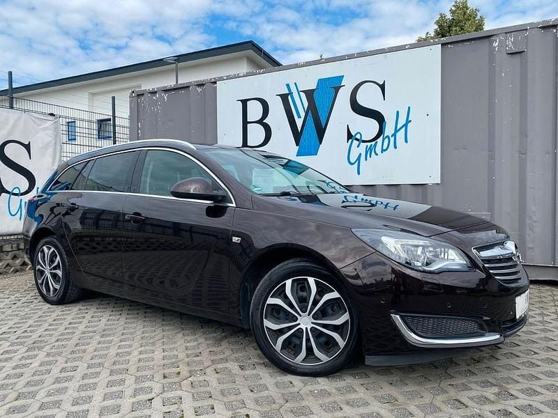 Braun Gebraucht 2013 Opel Insignia Kombi | 7.990 € (Fairer Preis) - Bild 1/4