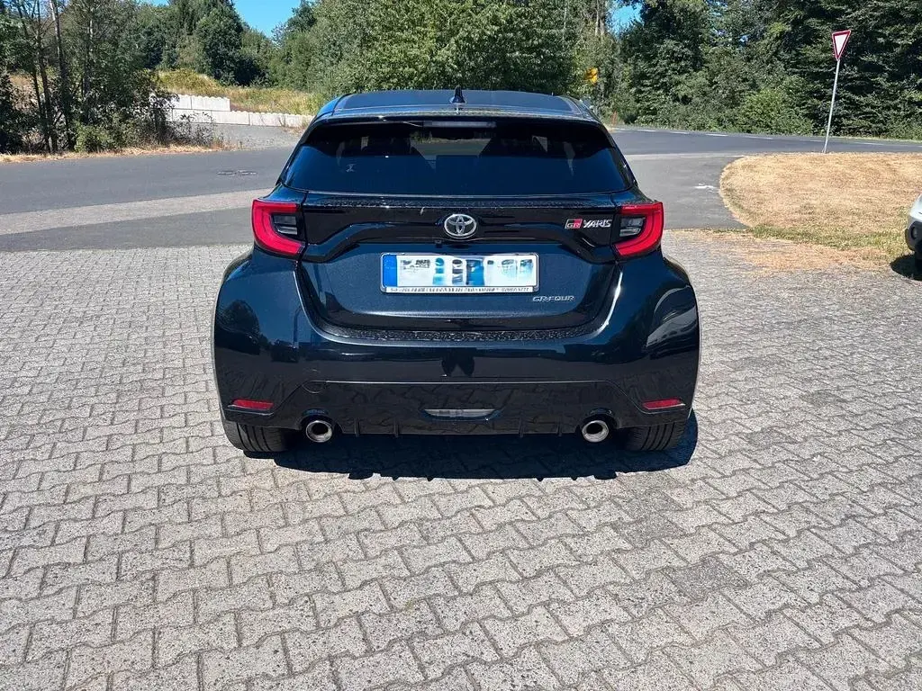 Gebraucht Toyota Yaris 261 PS (191 kW) 2023 Schwarz Kleinwagen