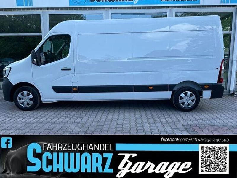 Second-hand Renault Master 145 CP (106 kW) 2023 Alb Van